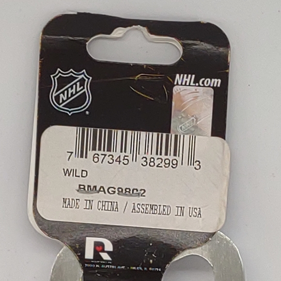 Minnesota Wild Metal Pewter Magnet and Bottle Opener Magnet Party Starter 4 1/4" - Picture 3 of 4